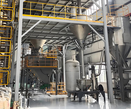 破局多孔碳粉碎機(jī)痛點(diǎn)！濰坊精華粉體設(shè)備，護(hù)孔增效雙在線(xiàn)